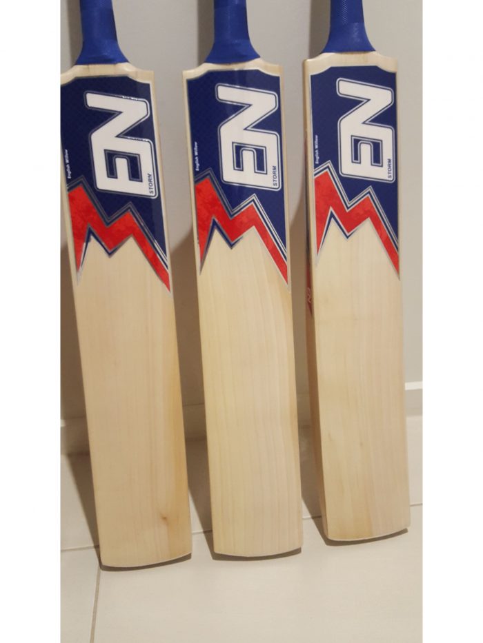 EN STORM HARROW/YOUTH ENGLISH WILLOW CRICKET BAT
