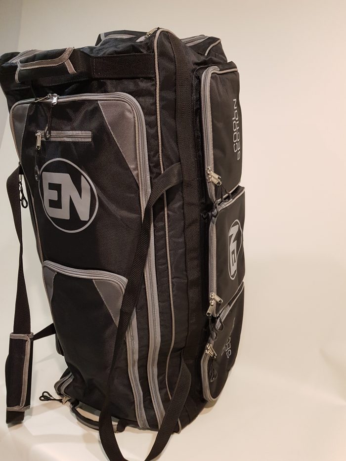 EN GOLD EDITION BLACK WHEEL BAG - Image 2