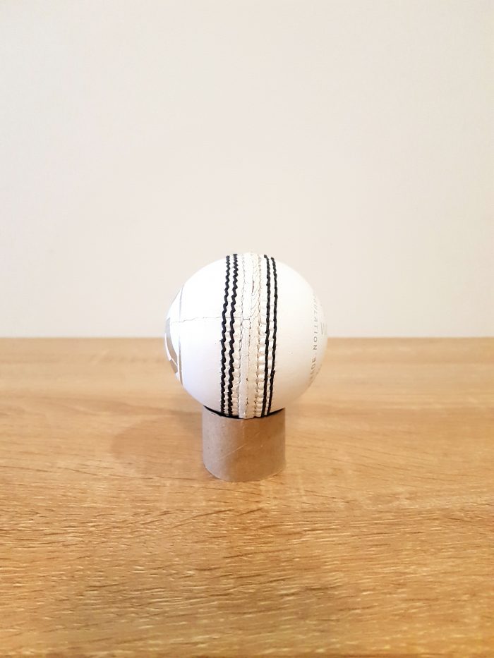 EN 4PC WHITE PRACTICE BALL 156g - Image 3