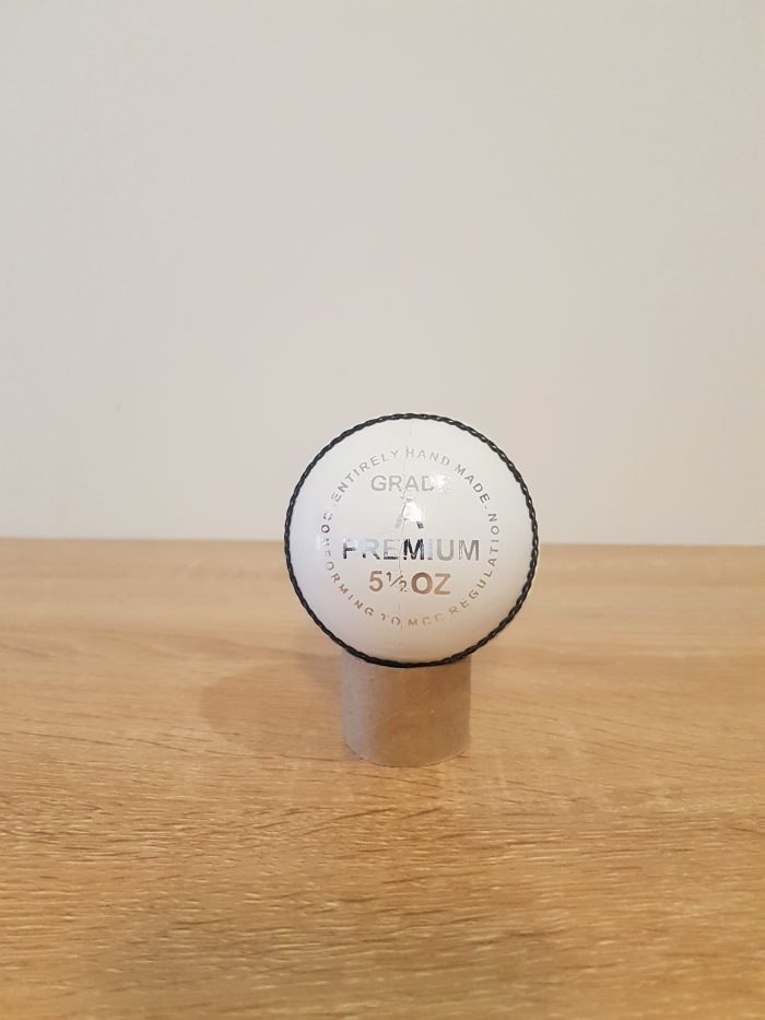 EN 4PC WHITE PRACTICE BALL 156g - Image 4