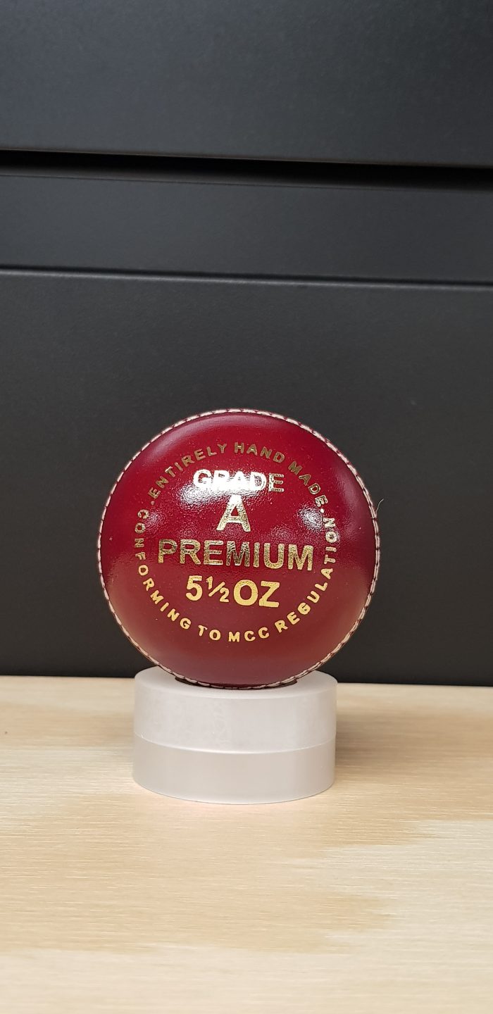 EN 2PC RED MATCH BALL 156g