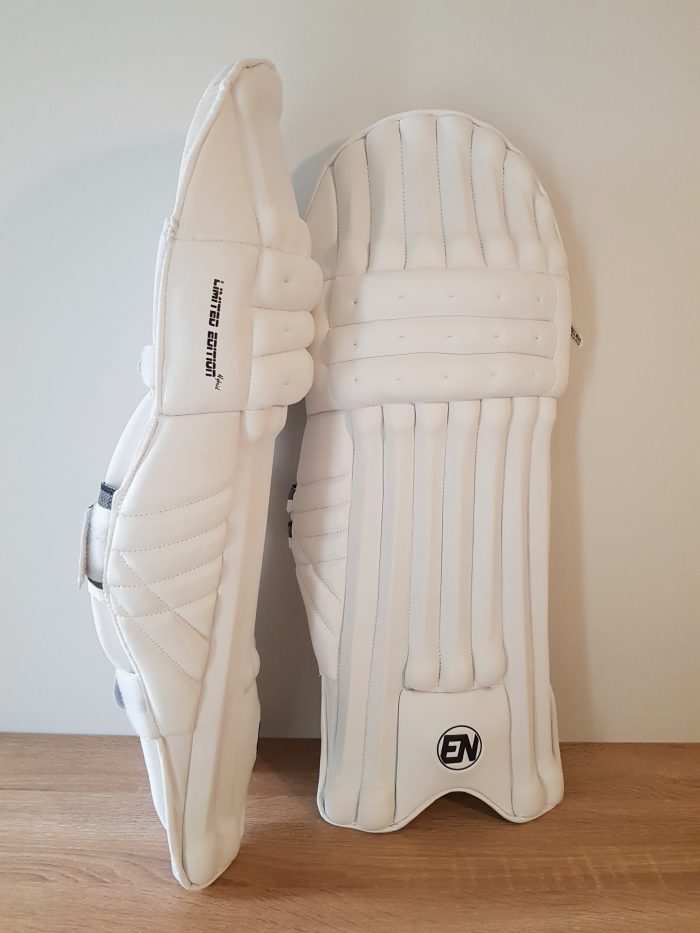 EN LIMITED EDITION HYBRID BATTING PADS - Image 3