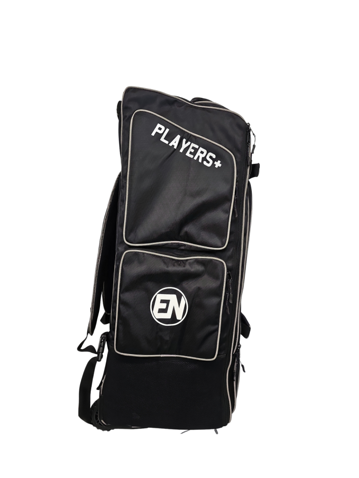 EN Players Plus Wheely Duffle - Image 2