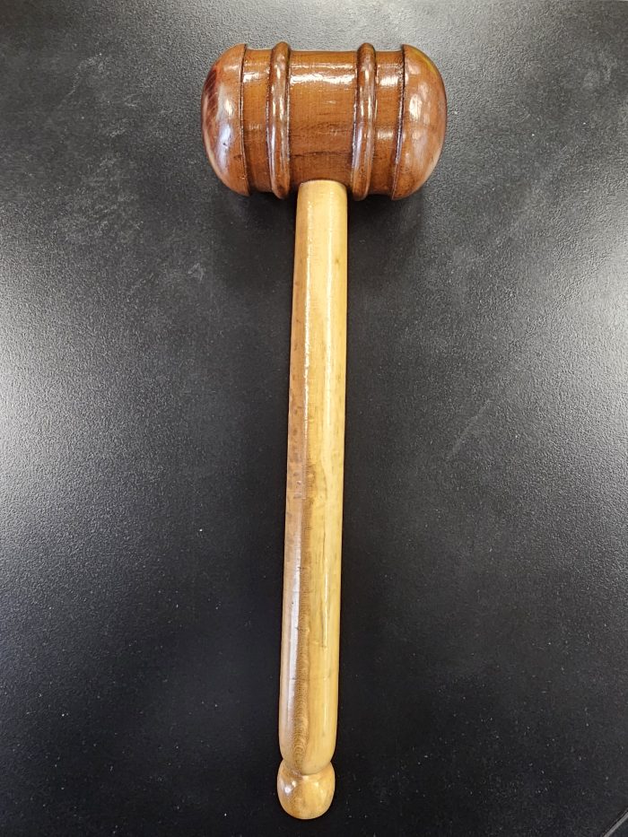 EN WOODEN BAT MALLET